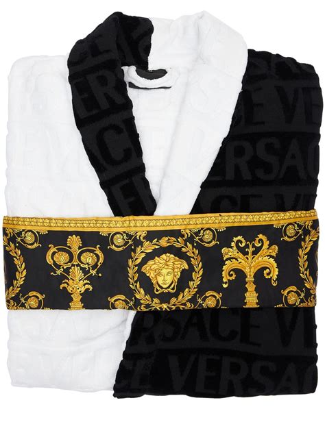 accappatoio versace uomo falso|VERSACE.